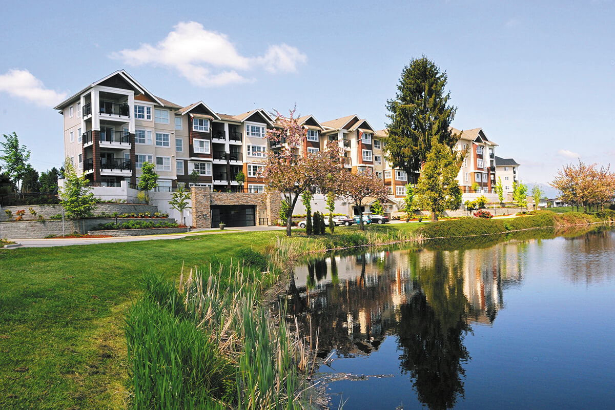 Residential community with pond
